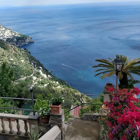Secret Garden In Nocelle Vila Positano