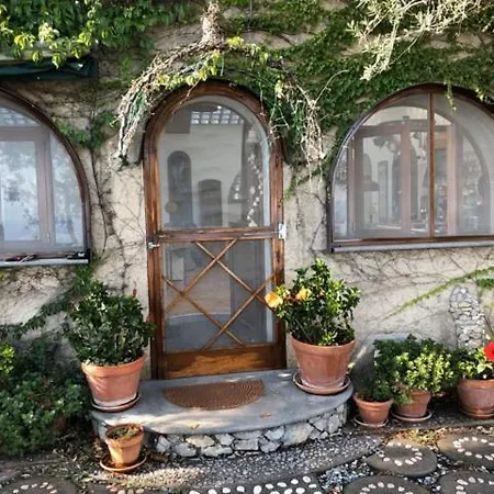 Secret Garden In Nocelle * Ποζιτάνο